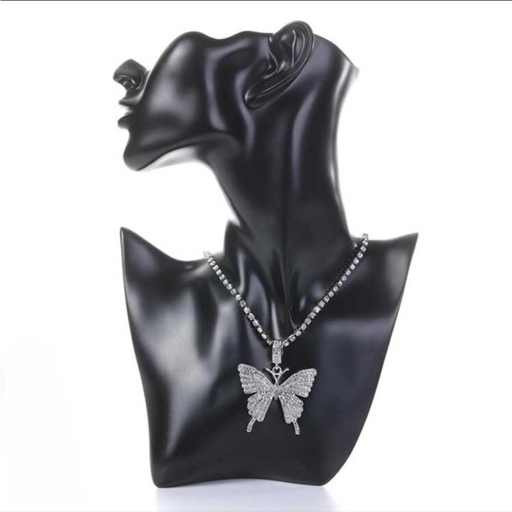 Beautiful Crystal Rhinestone Butterfly Necklace